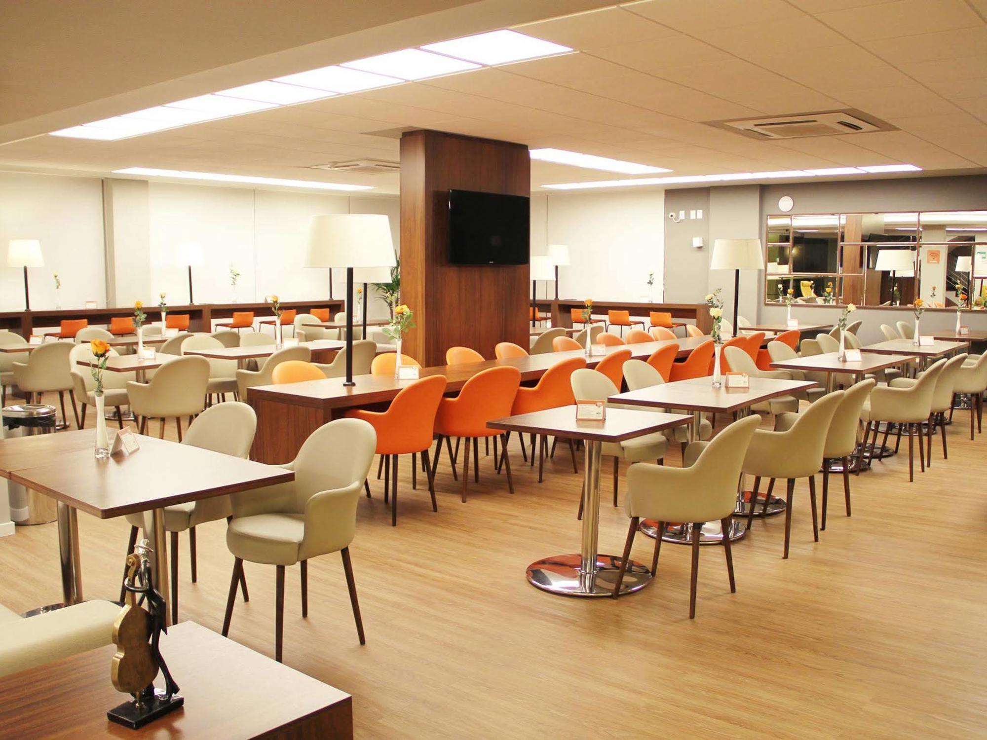 Hotel 10 Dourados Kültér fotó