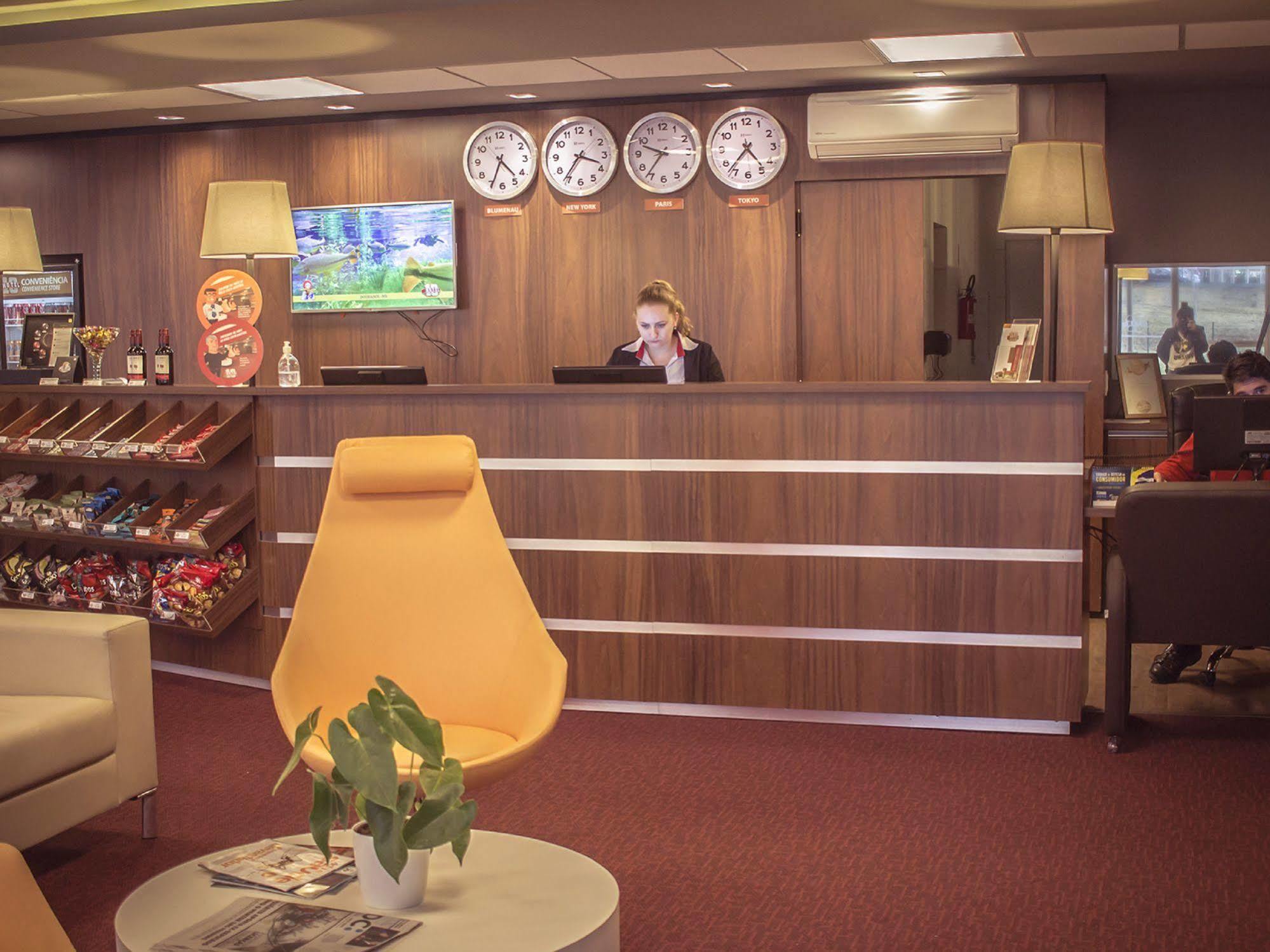Hotel 10 Dourados Kültér fotó