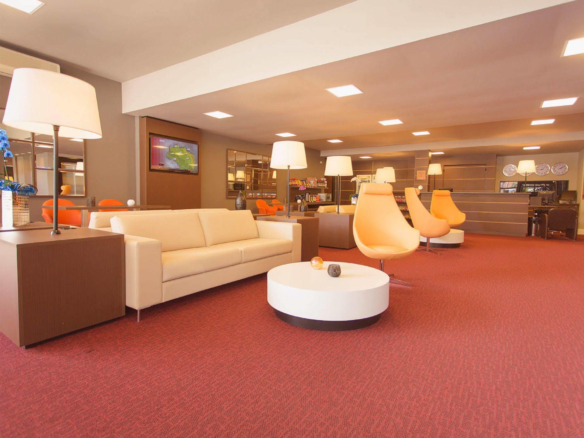 Hotel 10 Dourados Kültér fotó